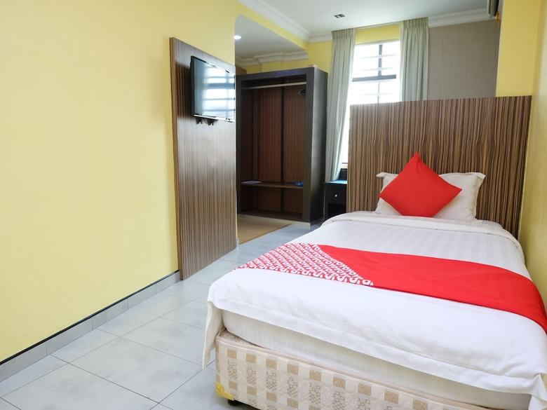 Oyo 558 Rayyan Soffea Hotel