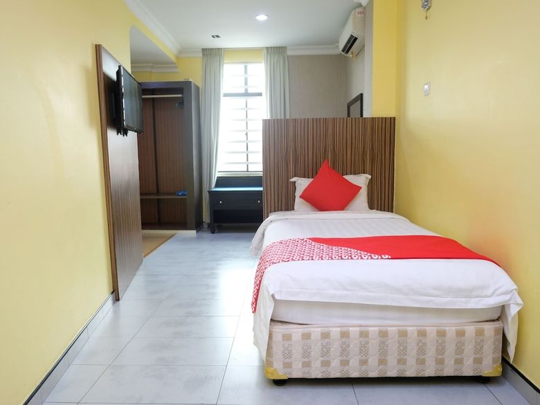 Oyo 558 Rayyan Soffea Hotel