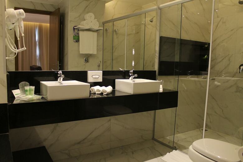 Hotel Holiday Inn Goiania