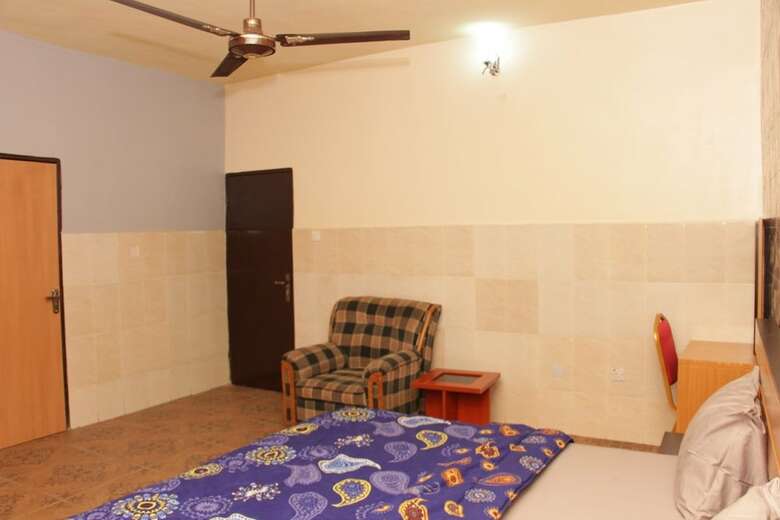 Hotel Pedallo Luxury Inn Ltd