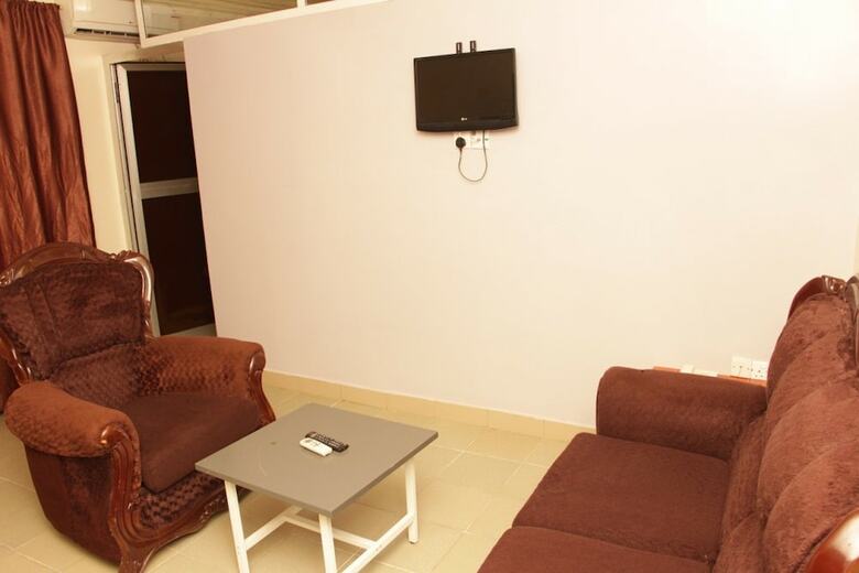 Hotel Pedallo Luxury Inn Ltd
