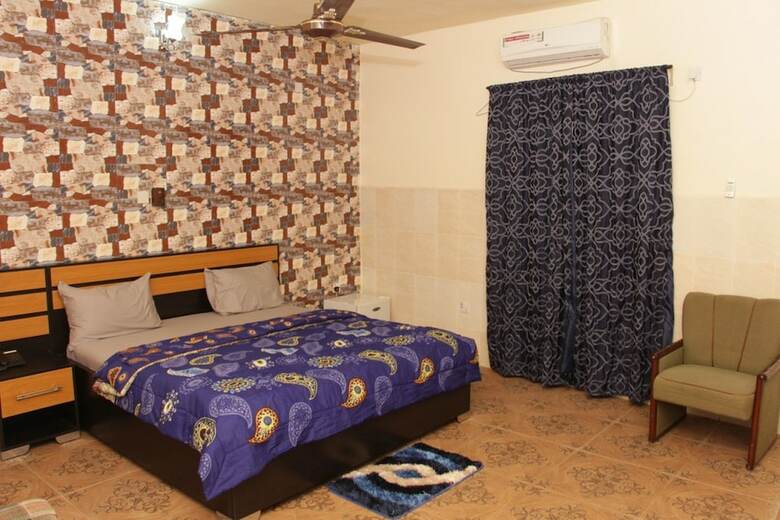 Hotel Pedallo Luxury Inn Ltd