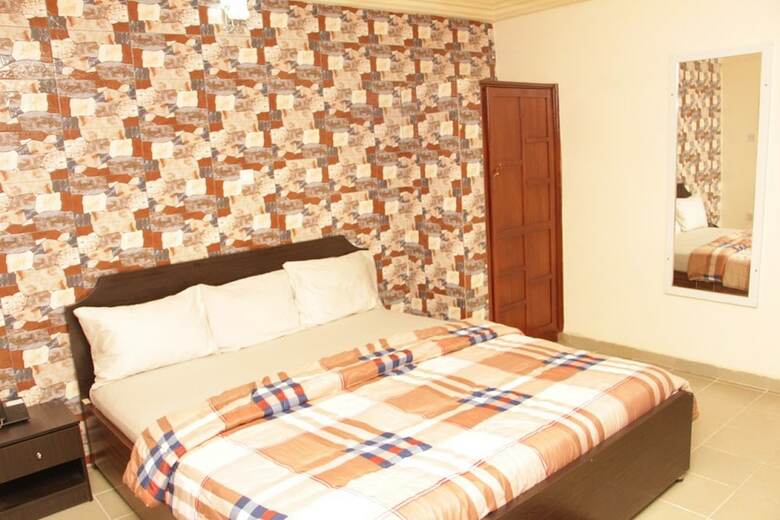 Hotel Pedallo Luxury Inn Ltd