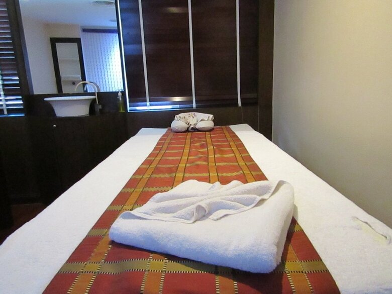 Nova Platinum Hotel