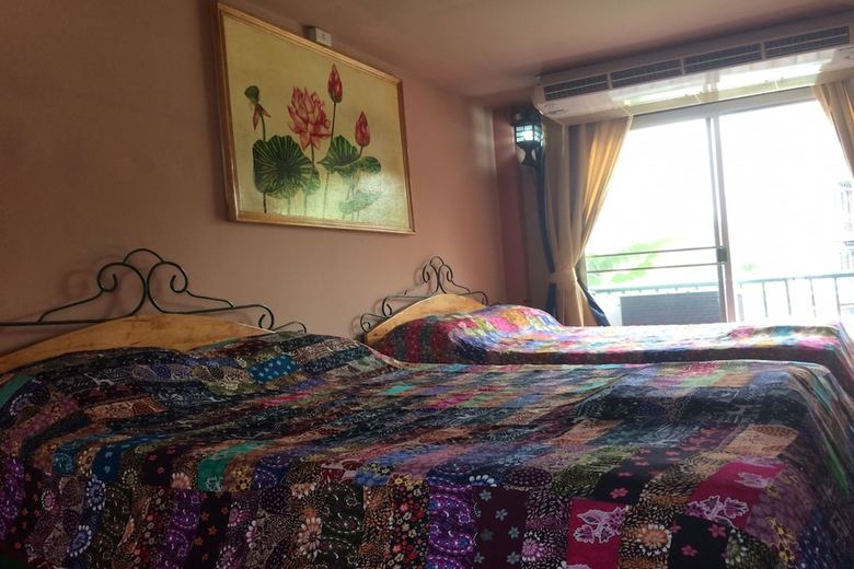 Hotel Baan Khun Mae Apartment