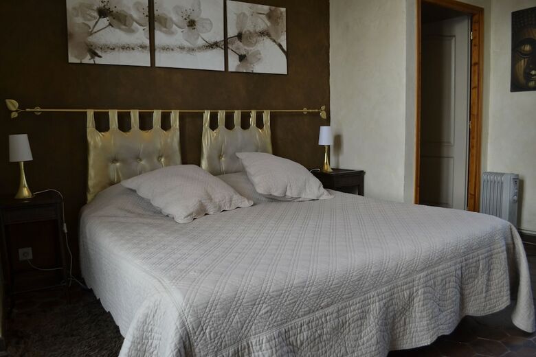 Hotel La Grenouill�re - Chambre D?h�te