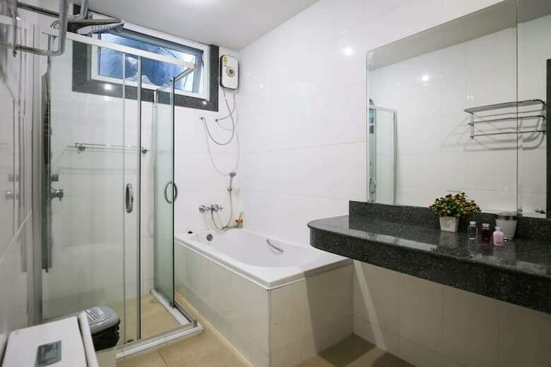 5 Bedroom Villa In Fisherman's Village