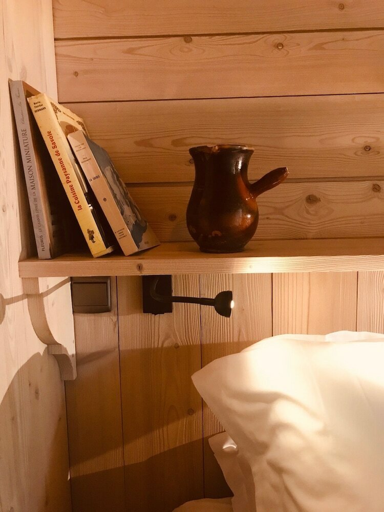 Le Cerf Amoureux Hotel