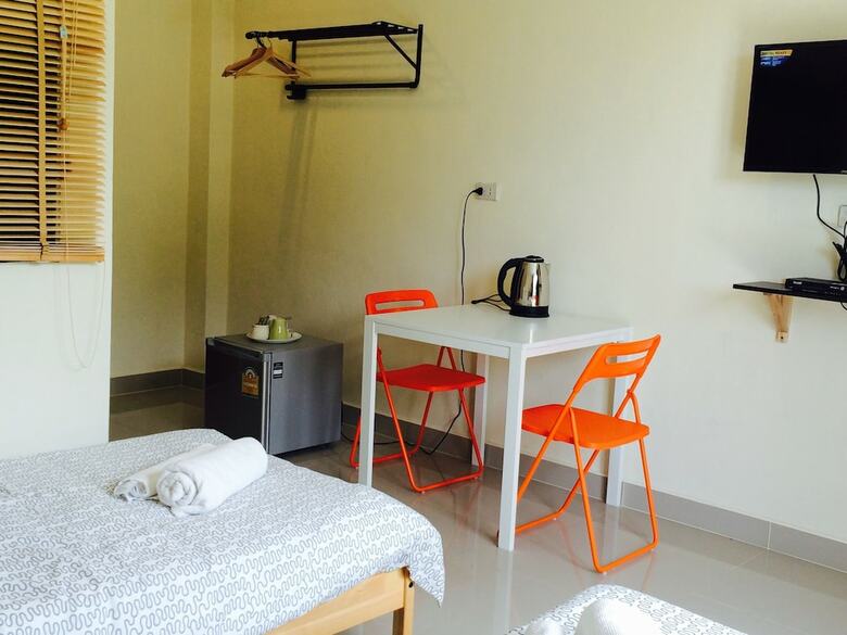 Hotel Montra Nakhon Guesthouse