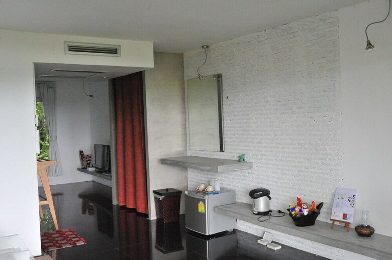 Hotel Suan Muang Porn