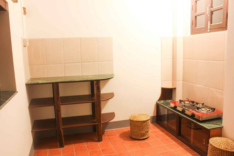 Hotel Hiranya Guest House