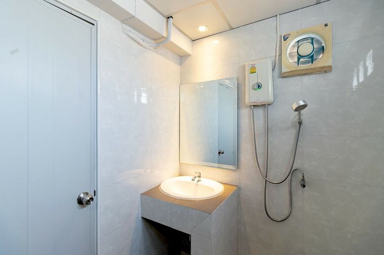 Hotel Living Naraa Place