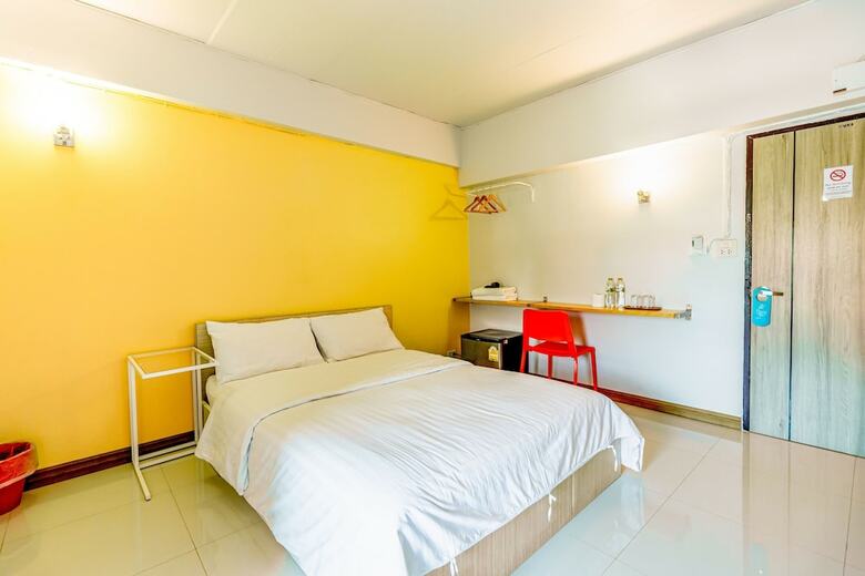 Hotel Living Naraa Place