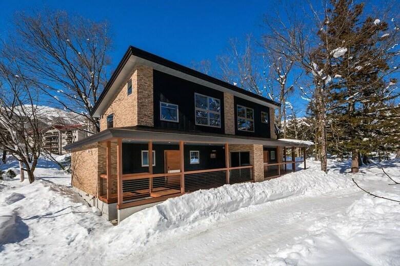 Phoenix Chalets