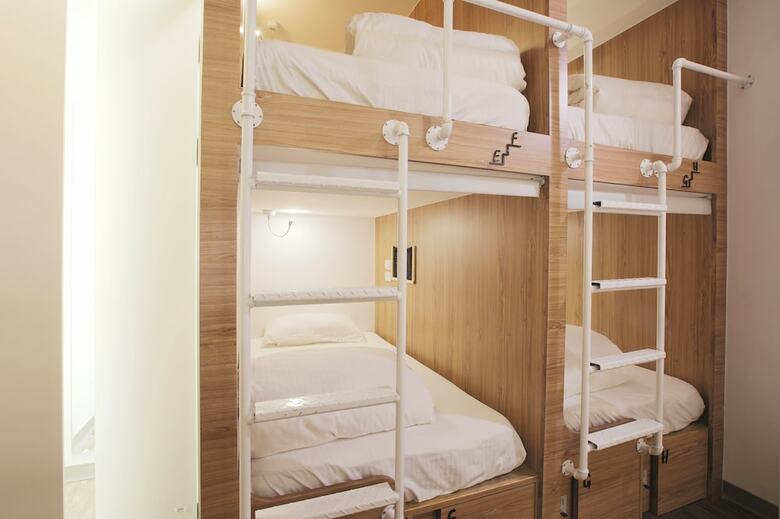 Hostal Cave Hostel
