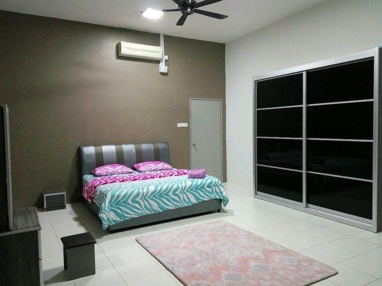 Pekan Guest House