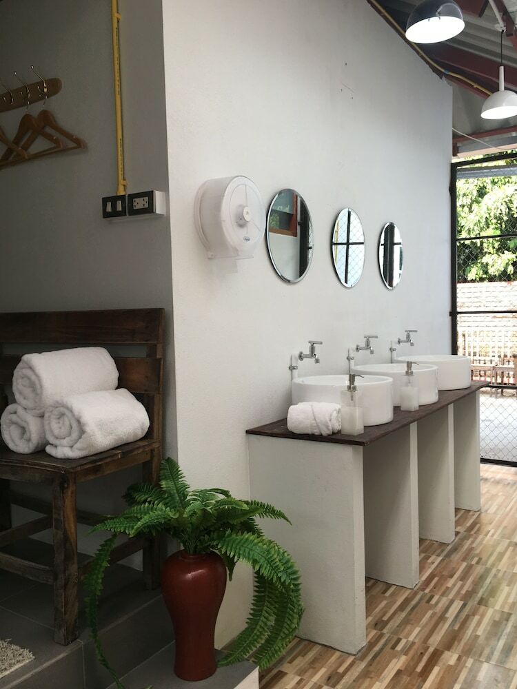 Hostal Tato House