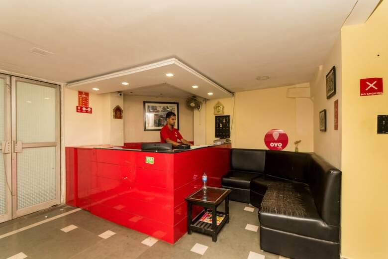 Hotel Oyo 3675 Kalighat