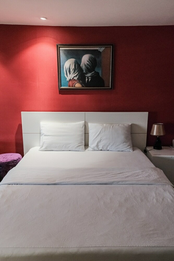 Aparthotel Homestay The Void