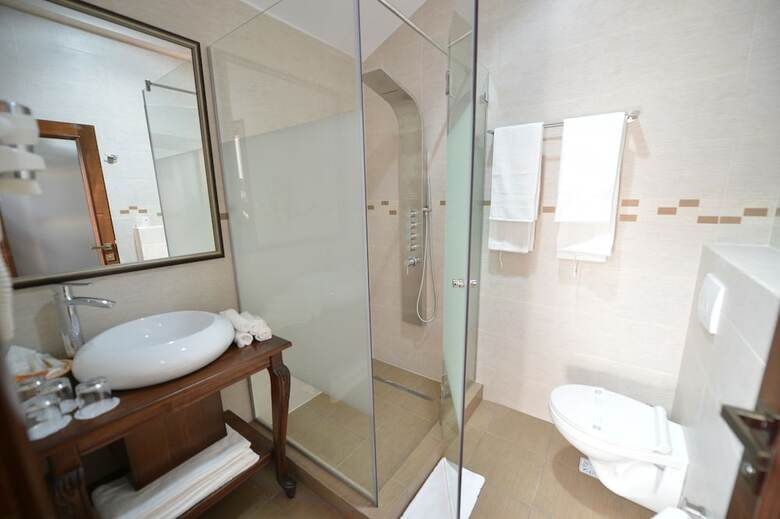 Noblesse Boutique Hotel