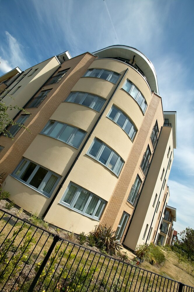 Apartamentos Pavilions By Flying Butler