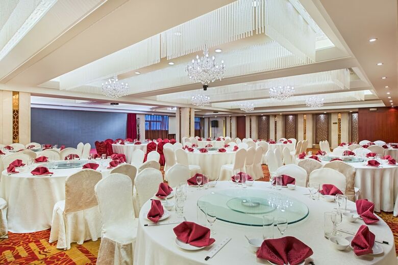 Aparthotel Golden Eagle Crown Executive Apartment