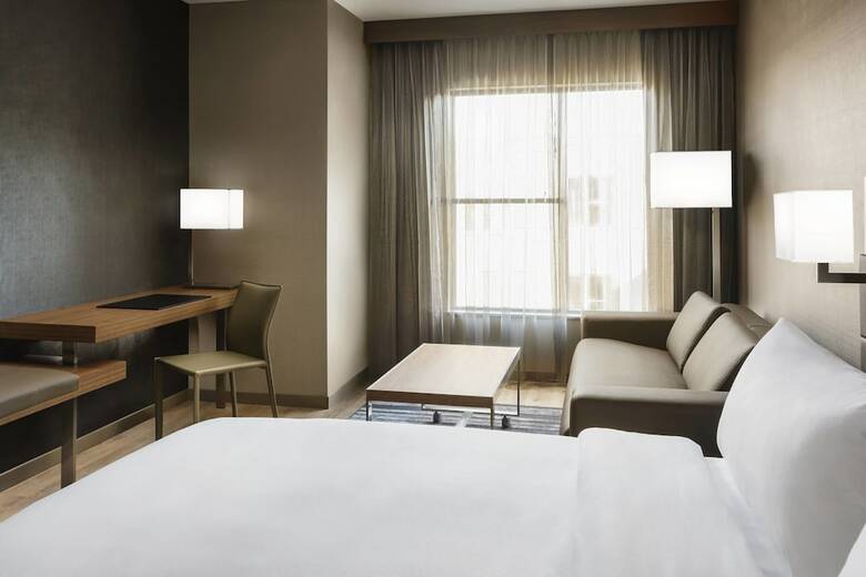 AC Hotel By Marriott Chapel Hill Downtown
