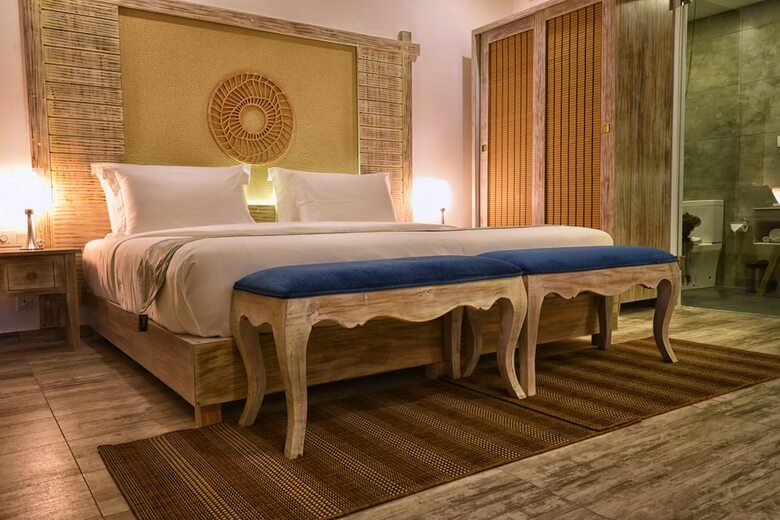 Hotel Triple O Six