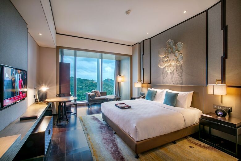 Hotel Hualuxe Xiamen Haicang