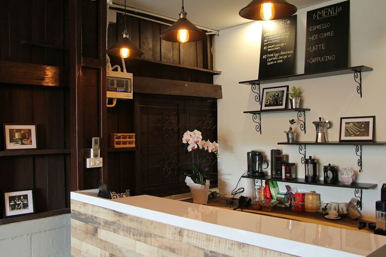 Hostal Zleep Inn Chiang Mai - Hostel