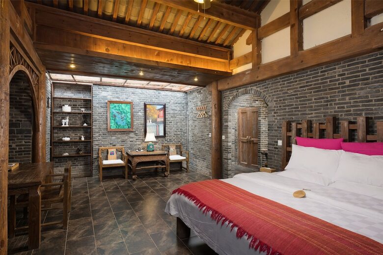 Posada Blossom Hill Inn Lijiang Springland