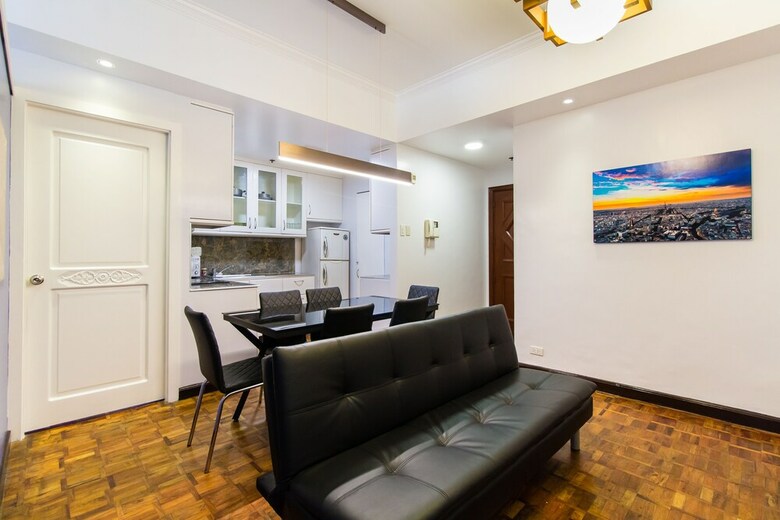 Alcoves Apartments
