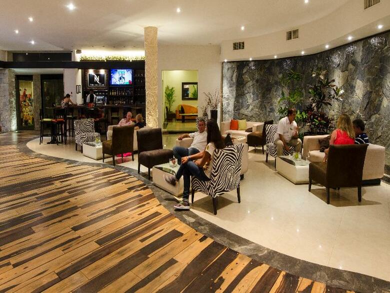 Hotel The Reef Playacar