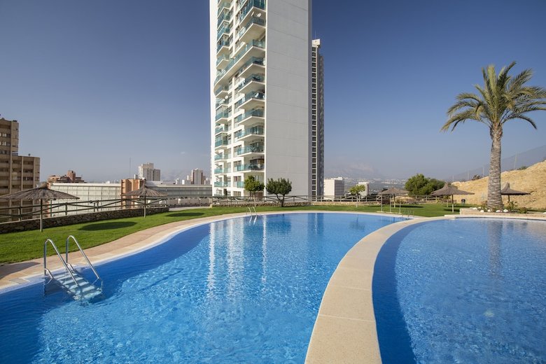 Apartamentos Benidorm Sky (torre Lugano)