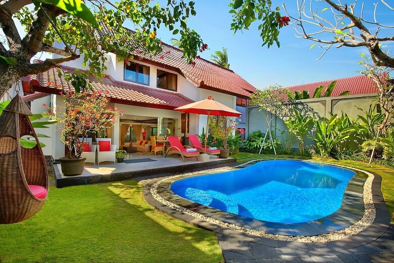 Alysha Villa Seminyak Beachside