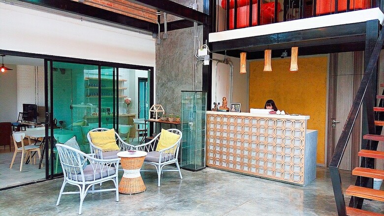 Hostal Baan Mai Kradan Hostel Chiang Rai
