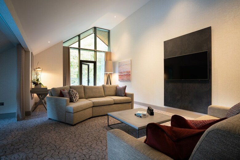 Lodore Falls Hotel & Spa