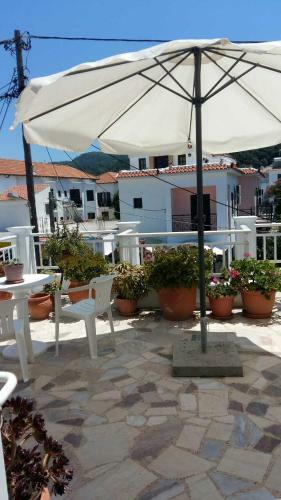 Hotel Christina Pansion- Adults Only