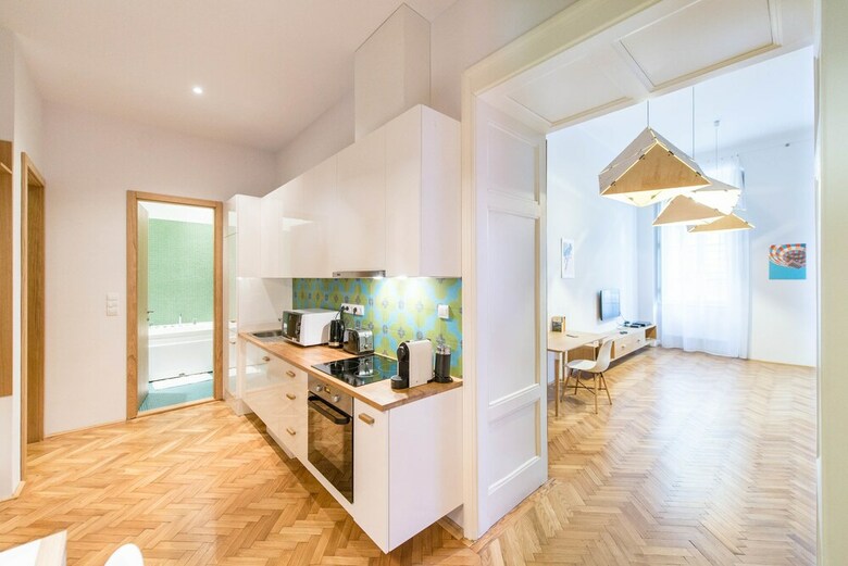 Oasis Apartments - Paulay Ede Street