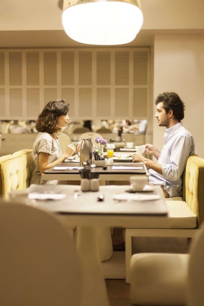Dora Hotel Buenos Aires