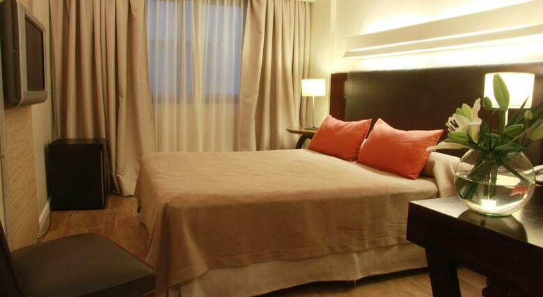 Grand King Hotel