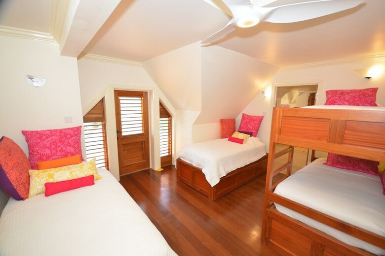 Tallawah Villa, Silver Sands Jamaica 7br