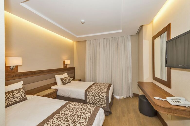 Viore Hotel