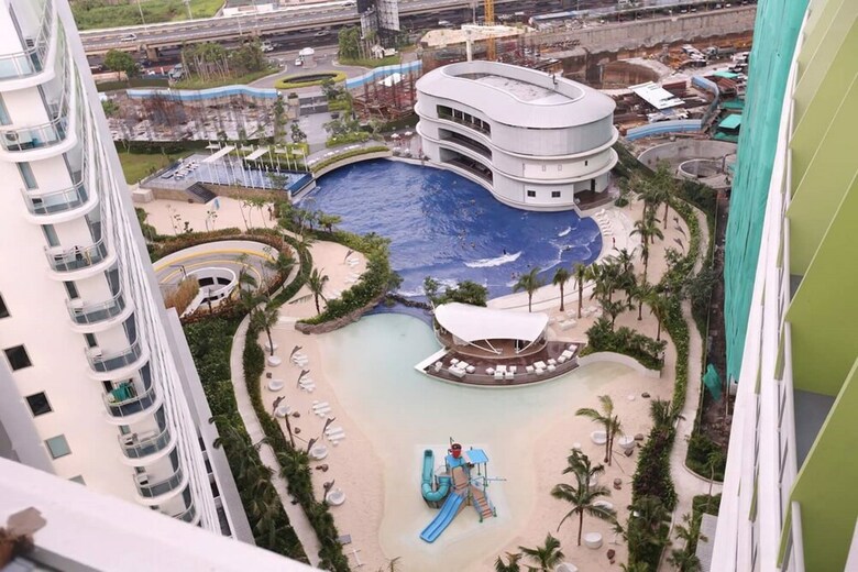 Irise @ Azure Urban Resort Residences