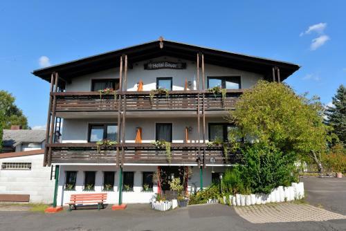 Hostal Schmankerl Hotel Bauer