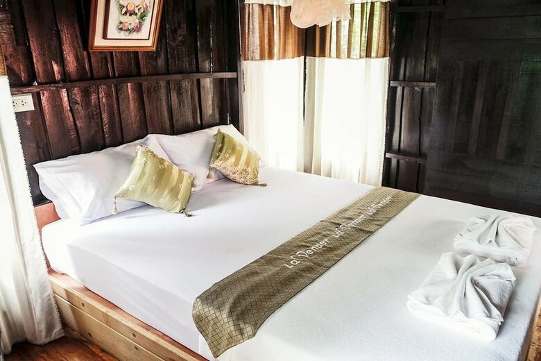 Hostal Leaf House Bungalow - Hostel