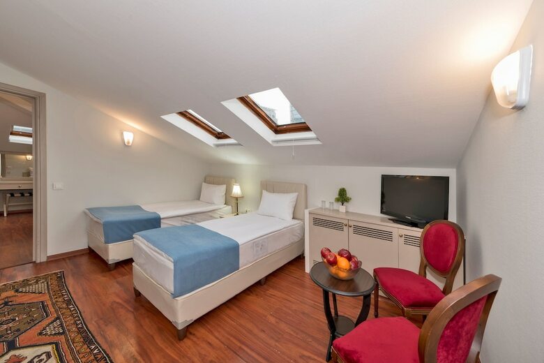 Veyron Park Hotel