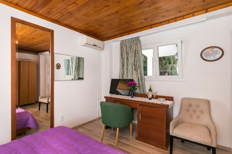 Hotel Guest House Kusalo
