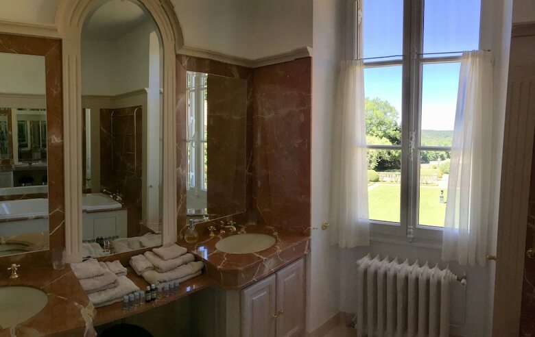 Hotel Chambres D'h�tes Ch�teau De Lannet