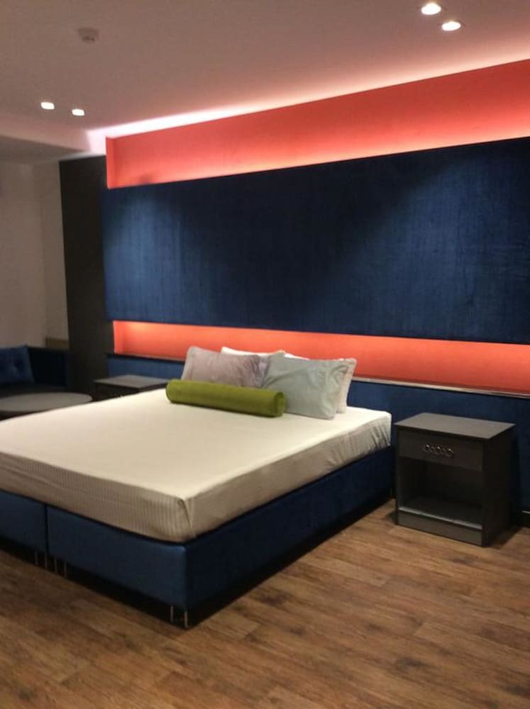 Hotel Platinum